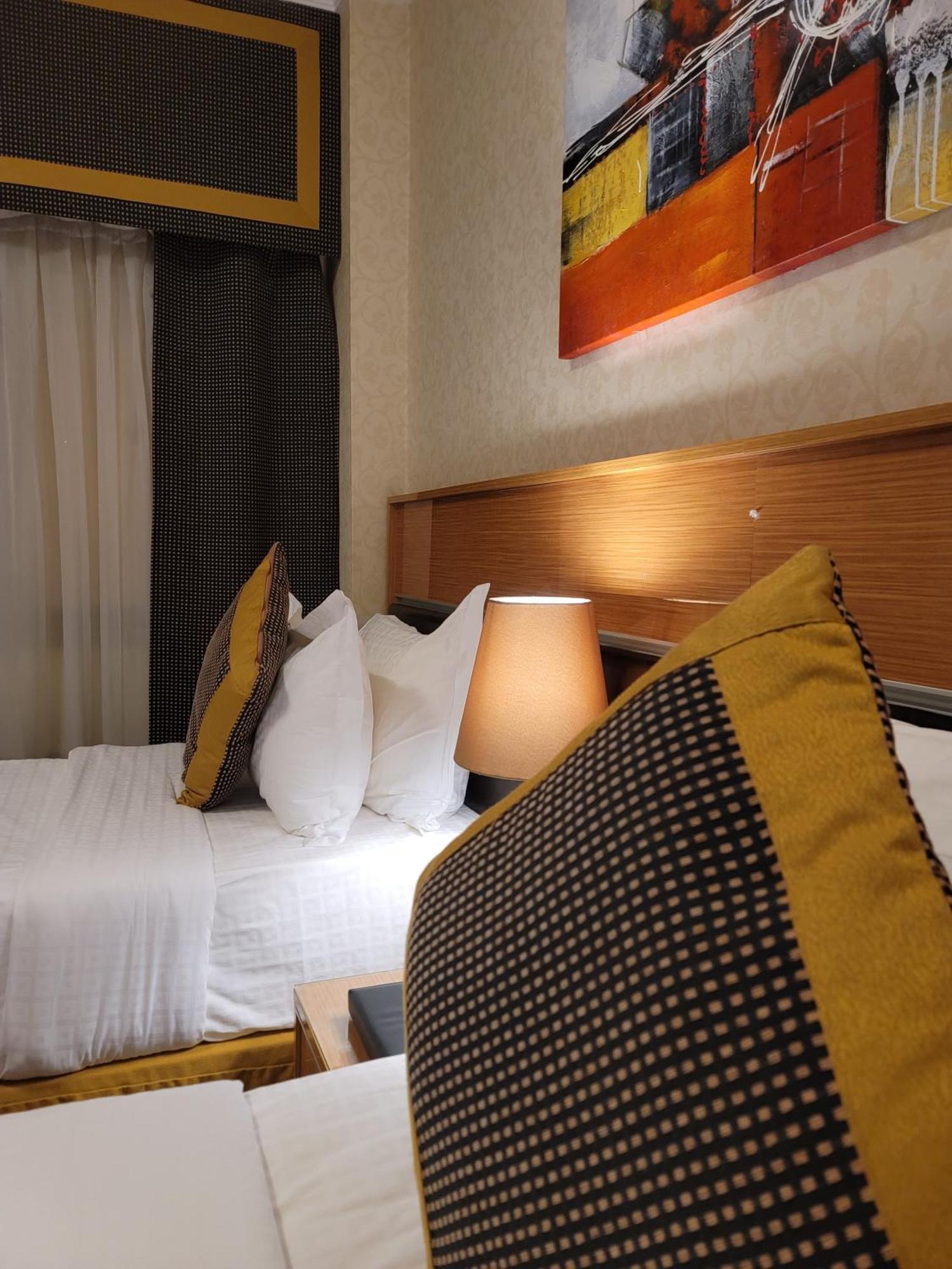Golden Tulip Al Shakreen Медина Экстерьер фото