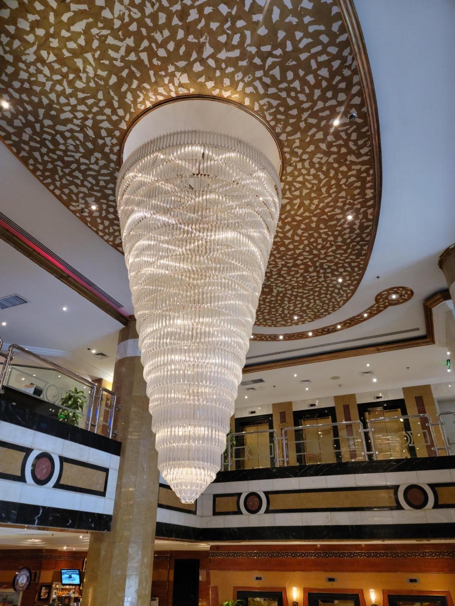 Golden Tulip Al Shakreen Медина Экстерьер фото